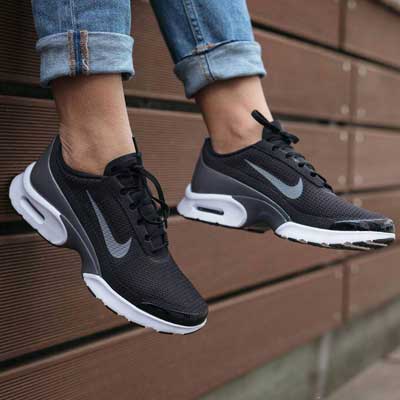 Nike Air Max Full Ride TR 1.5 | Alabastore.com