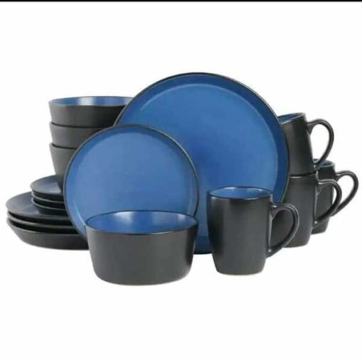 Dinnerware Set